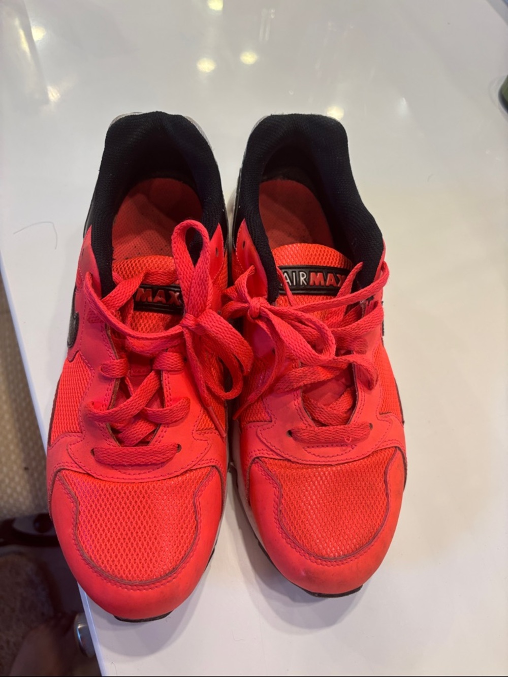 Nike Kids Bright Red Lace-Up Air Max Sneakers